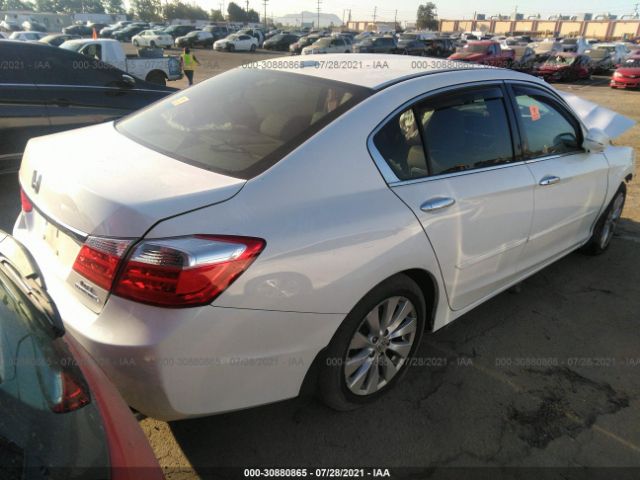 Photo 3 VIN: 1HGCR3F94DA030727 - HONDA ACCORD SDN 