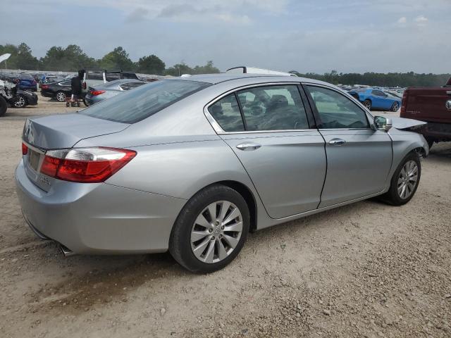 Photo 2 VIN: 1HGCR3F94FA024235 - HONDA ACCORD 