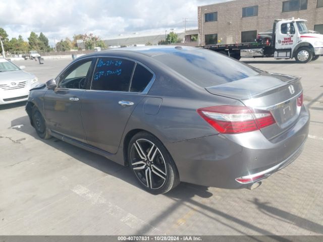 Photo 2 VIN: 1HGCR3F94GA017805 - HONDA ACCORD 