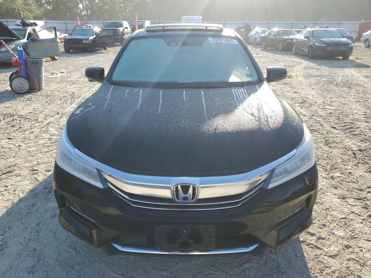 Photo 4 VIN: 1HGCR3F94GA034894 - HONDA ACCORD 