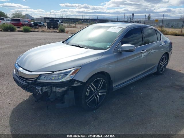 Photo 1 VIN: 1HGCR3F94HA002643 - HONDA ACCORD 