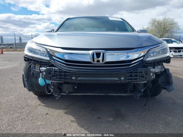 Photo 5 VIN: 1HGCR3F94HA002643 - HONDA ACCORD 