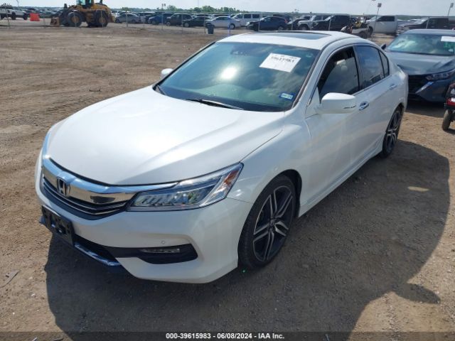 Photo 1 VIN: 1HGCR3F94HA019247 - HONDA ACCORD 