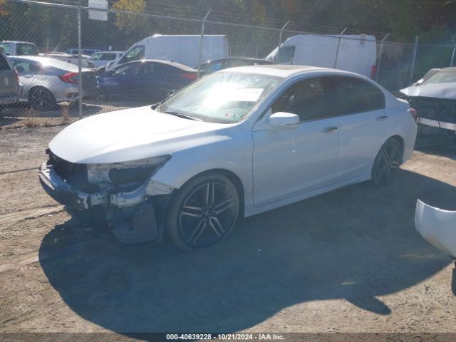 Photo 1 VIN: 1HGCR3F94HA021385 - HONDA ACCORD 