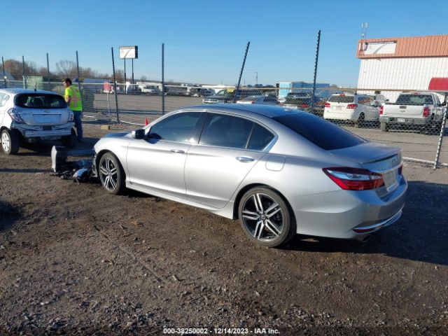 Photo 2 VIN: 1HGCR3F94HA041913 - HONDA ACCORD 