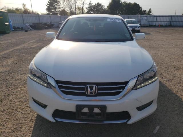 Photo 4 VIN: 1HGCR3F95FA800050 - HONDA ACCORD TOU 