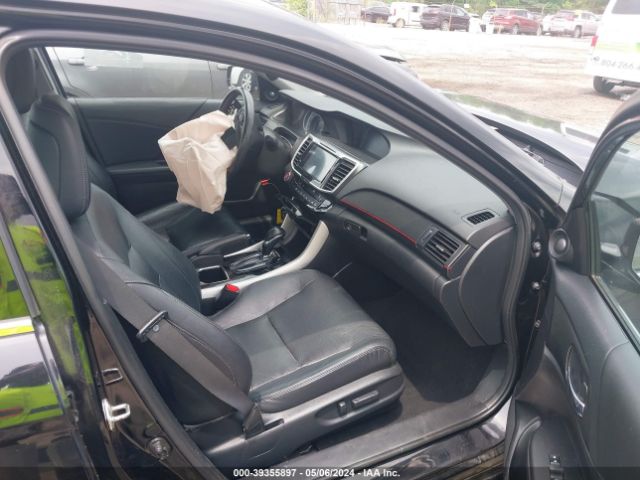 Photo 4 VIN: 1HGCR3F95GA012516 - HONDA ACCORD 