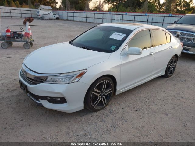 Photo 1 VIN: 1HGCR3F95GA033835 - HONDA ACCORD 