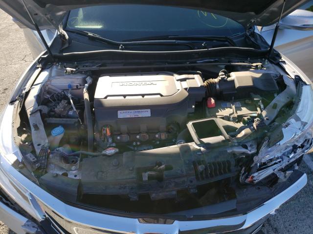 Photo 6 VIN: 1HGCR3F95HA011707 - HONDA ACCORD TOU 