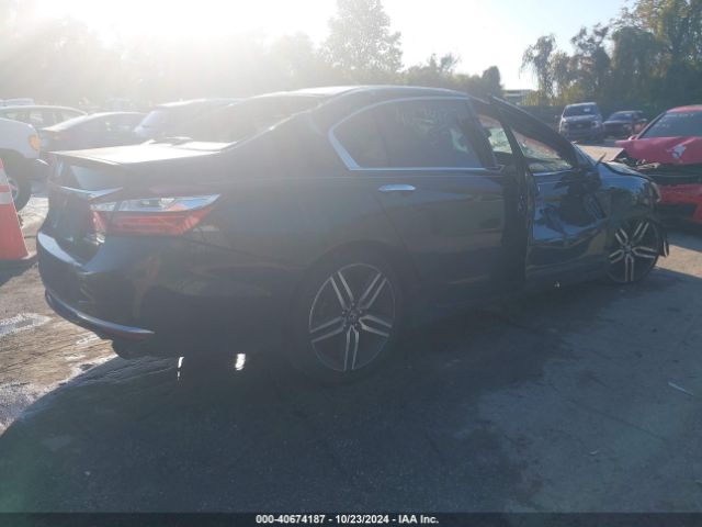 Photo 3 VIN: 1HGCR3F95HA016969 - HONDA ACCORD 