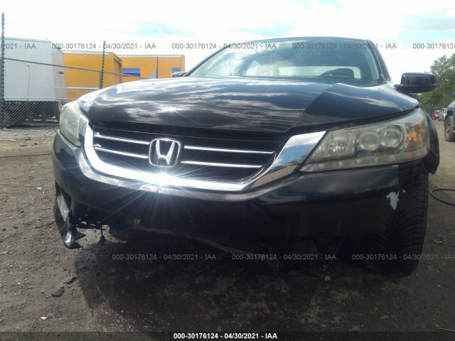 Photo 5 VIN: 1HGCR3F96EA000226 - HONDA ACCORD SEDAN 