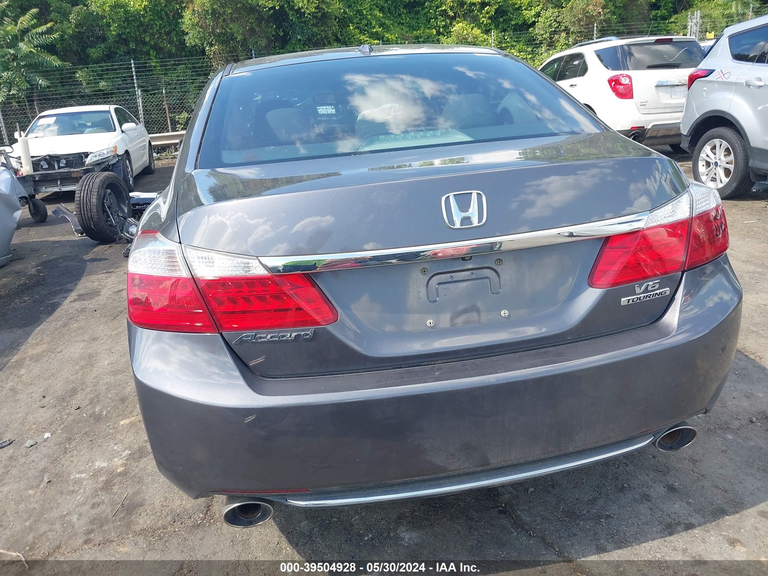 Photo 14 VIN: 1HGCR3F96EA023442 - HONDA ACCORD 