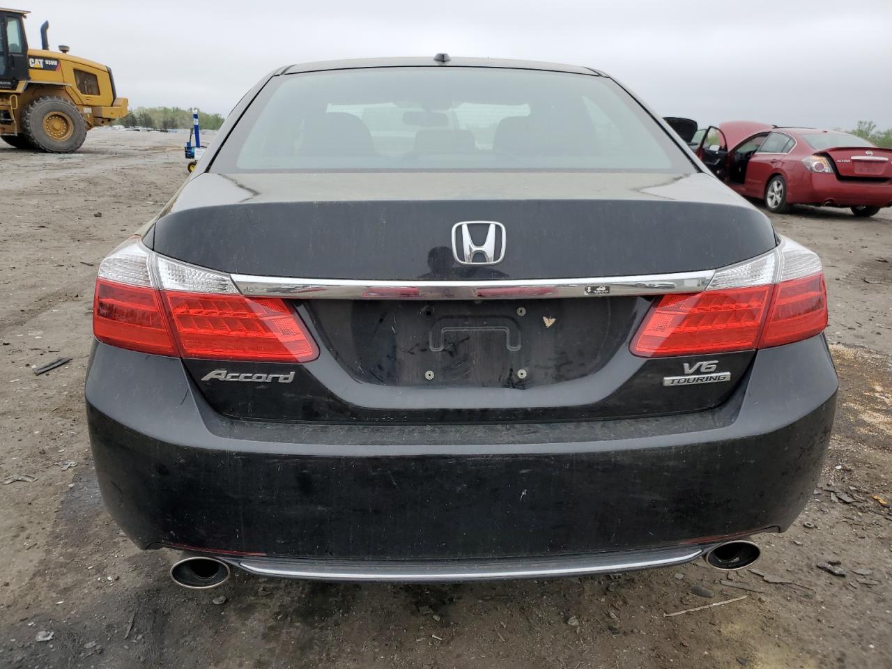 Photo 5 VIN: 1HGCR3F96FA002124 - HONDA ACCORD 