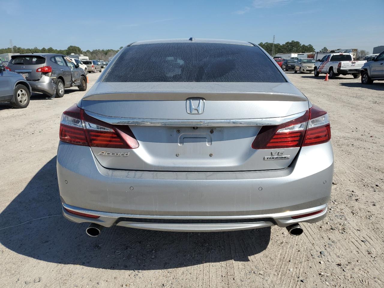 Photo 5 VIN: 1HGCR3F96HA018570 - HONDA ACCORD 