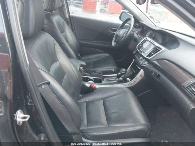 Photo 4 VIN: 1HGCR3F96HA045011 - HONDA ACCORD 