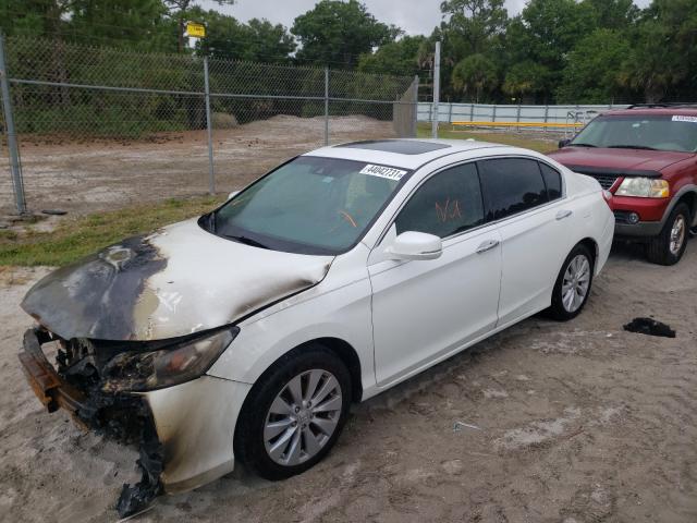 Photo 1 VIN: 1HGCR3F97DA025733 - HONDA ACCORD TOU 