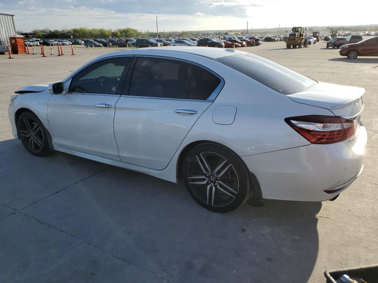 Photo 1 VIN: 1HGCR3F97GA013280 - HONDA ACCORD 