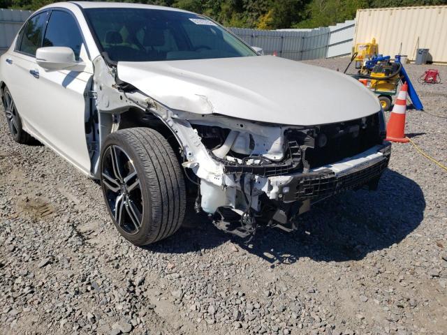 Photo 8 VIN: 1HGCR3F97HA040769 - HONDA ACCORD TOU 