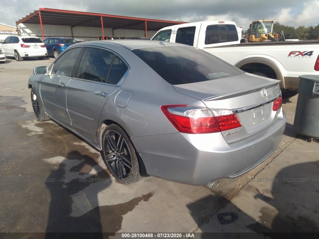 Photo 2 VIN: 1HGCR3F98DA031864 - HONDA ACCORD SDN 