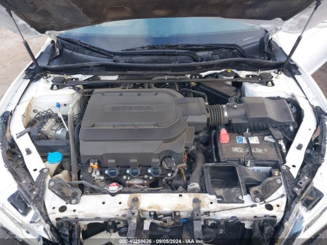 Photo 9 VIN: 1HGCR3F99GA018352 - HONDA ACCORD 