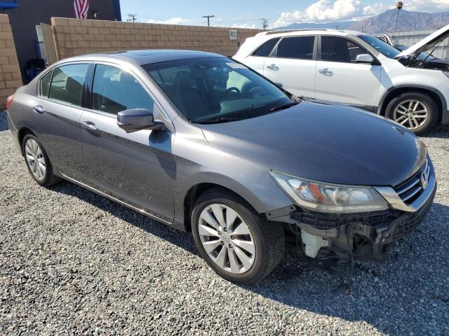 Photo 3 VIN: 1HGCR3F9XDA037665 - HONDA ACCORD 