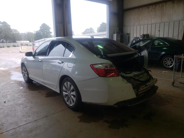 Photo 2 VIN: 1HGCR3F9XEA001279 - HONDA ACCORD TOU 