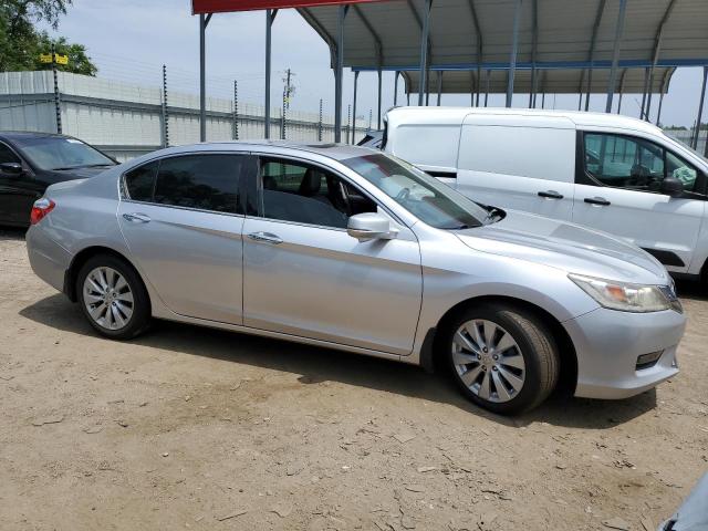 Photo 3 VIN: 1HGCR3F9XEA037151 - HONDA ACCORD TOU 