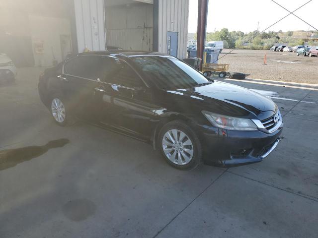 Photo 3 VIN: 1HGCR3F9XEA043810 - HONDA ACCORD TOU 