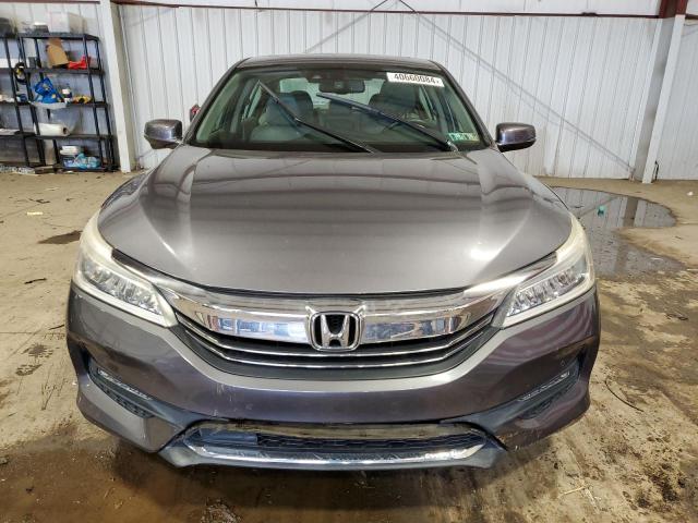 Photo 4 VIN: 1HGCR3F9XGA007456 - HONDA ACCORD 