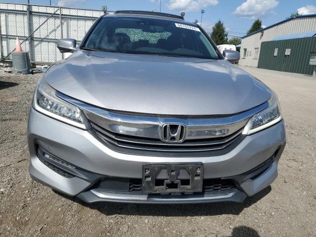 Photo 4 VIN: 1HGCR3F9XGA014939 - HONDA ACCORD TOU 