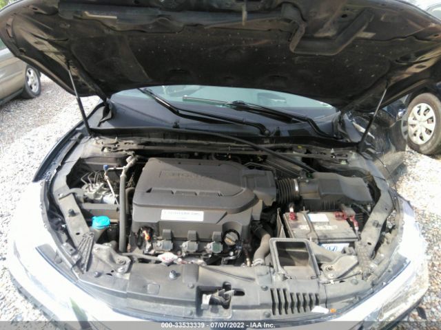 Photo 9 VIN: 1HGCR3F9XGA015721 - HONDA ACCORD SEDAN 