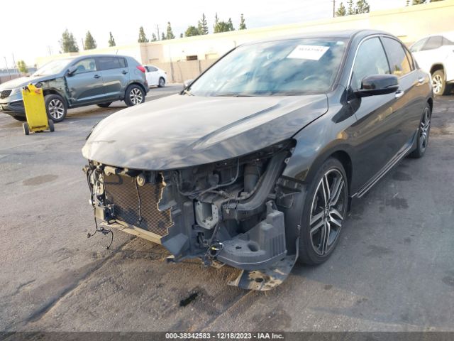 Photo 1 VIN: 1HGCR3F9XGA020238 - HONDA ACCORD 