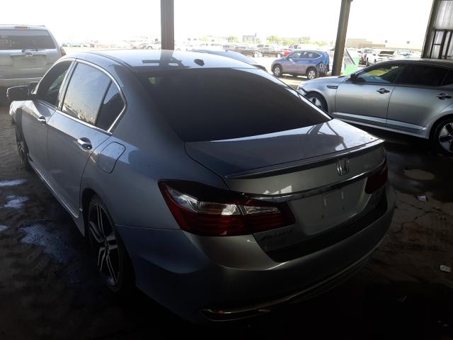 Photo 2 VIN: 1HGCR3F9XHA003571 - HONDA ACCORD 