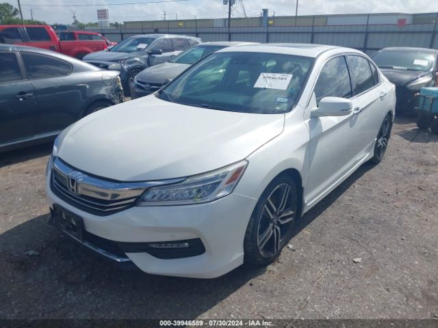 Photo 1 VIN: 1HGCR3F9XHA006857 - HONDA ACCORD 