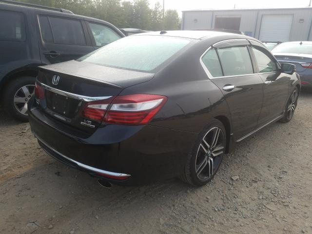 Photo 3 VIN: 1HGCR3F9XHA008169 - HONDA ACCORD TOU 