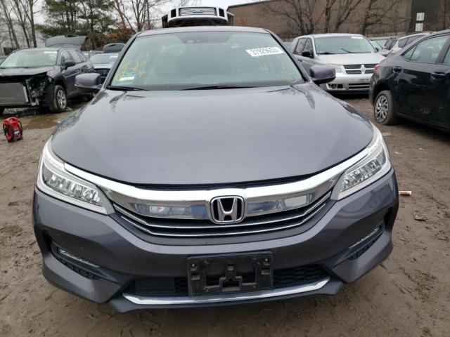 Photo 4 VIN: 1HGCR3F9XHA011508 - HONDA ACCORD TOU 