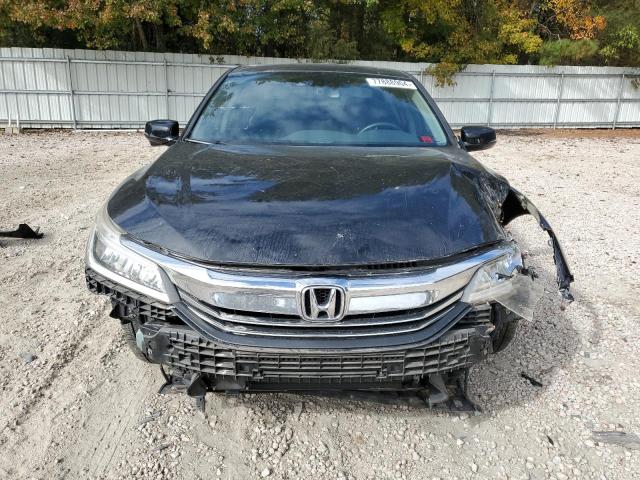 Photo 4 VIN: 1HGCR3F9XHA043388 - HONDA ACCORD TOU 