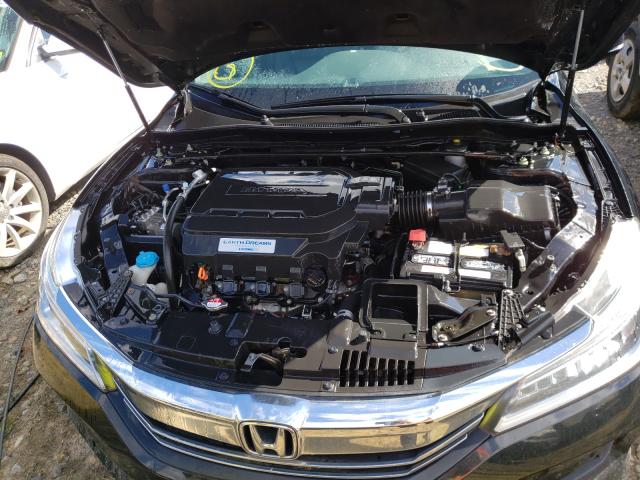 Photo 6 VIN: 1HGCR3F9XHA044704 - HONDA ACCORD TOU 