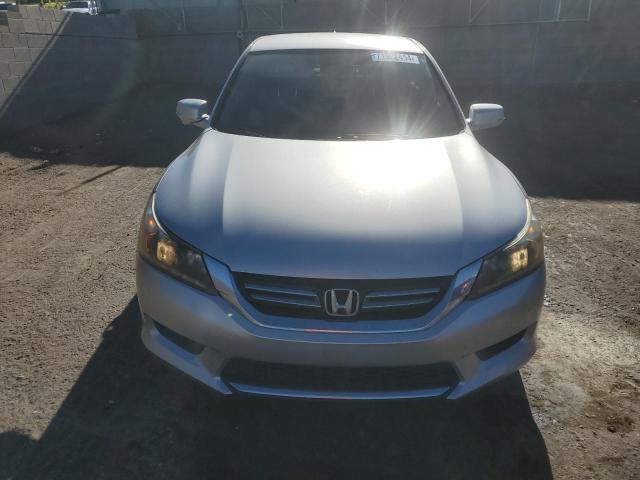 Photo 4 VIN: 1HGCR6F31EA010420 - HONDA ACCORD HYB 