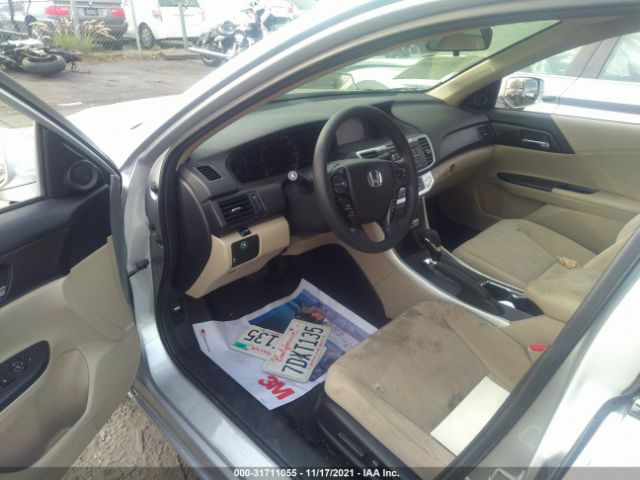 Photo 4 VIN: 1HGCR6F32EA002035 - HONDA ACCORD HYBRID 