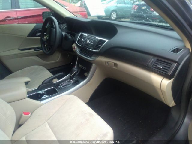 Photo 4 VIN: 1HGCR6F37EA000619 - HONDA ACCORD HYBRID 