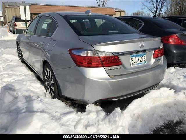 Photo 2 VIN: 1HGCR6F38FA000498 - HONDA ACCORD HYBRID 