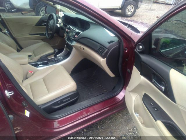 Photo 4 VIN: 1HGCR6F50EA008191 - HONDA ACCORD 