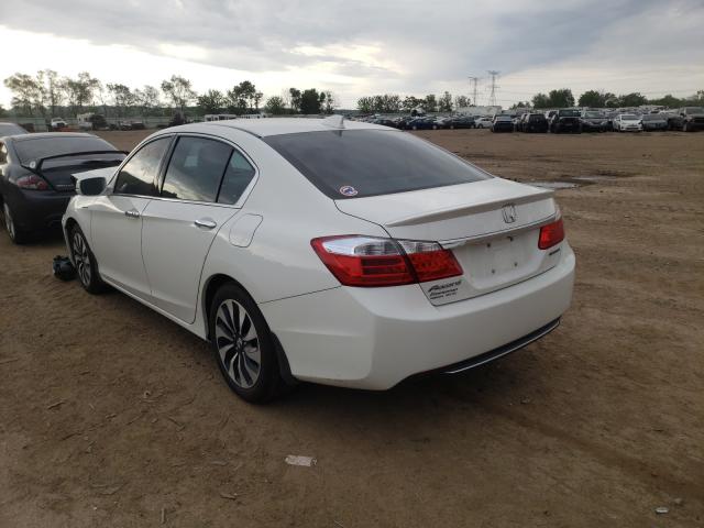 Photo 2 VIN: 1HGCR6F50FA004742 - HONDA ACCORD HYB 