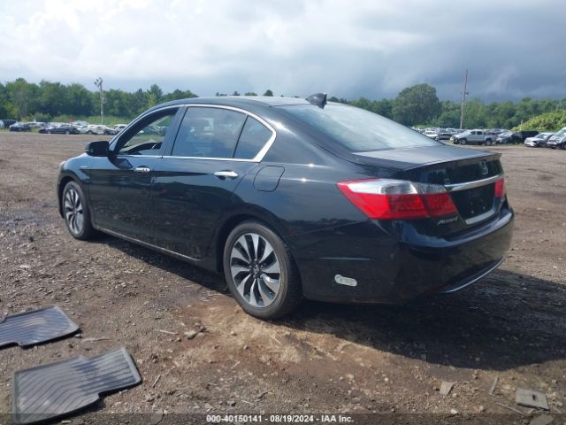 Photo 2 VIN: 1HGCR6F50FA005728 - HONDA ACCORD 