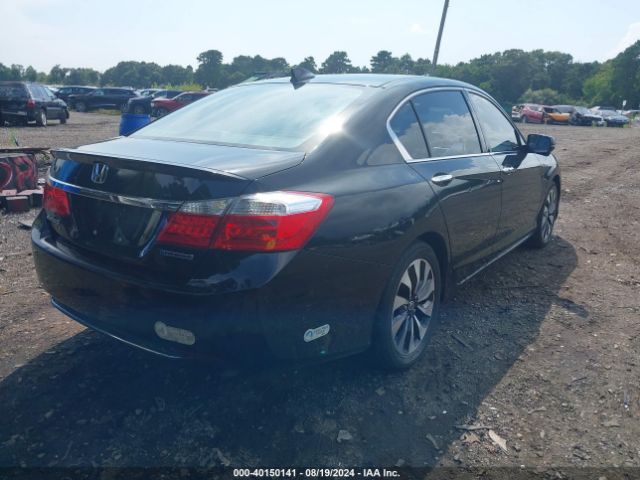 Photo 3 VIN: 1HGCR6F50FA005728 - HONDA ACCORD 