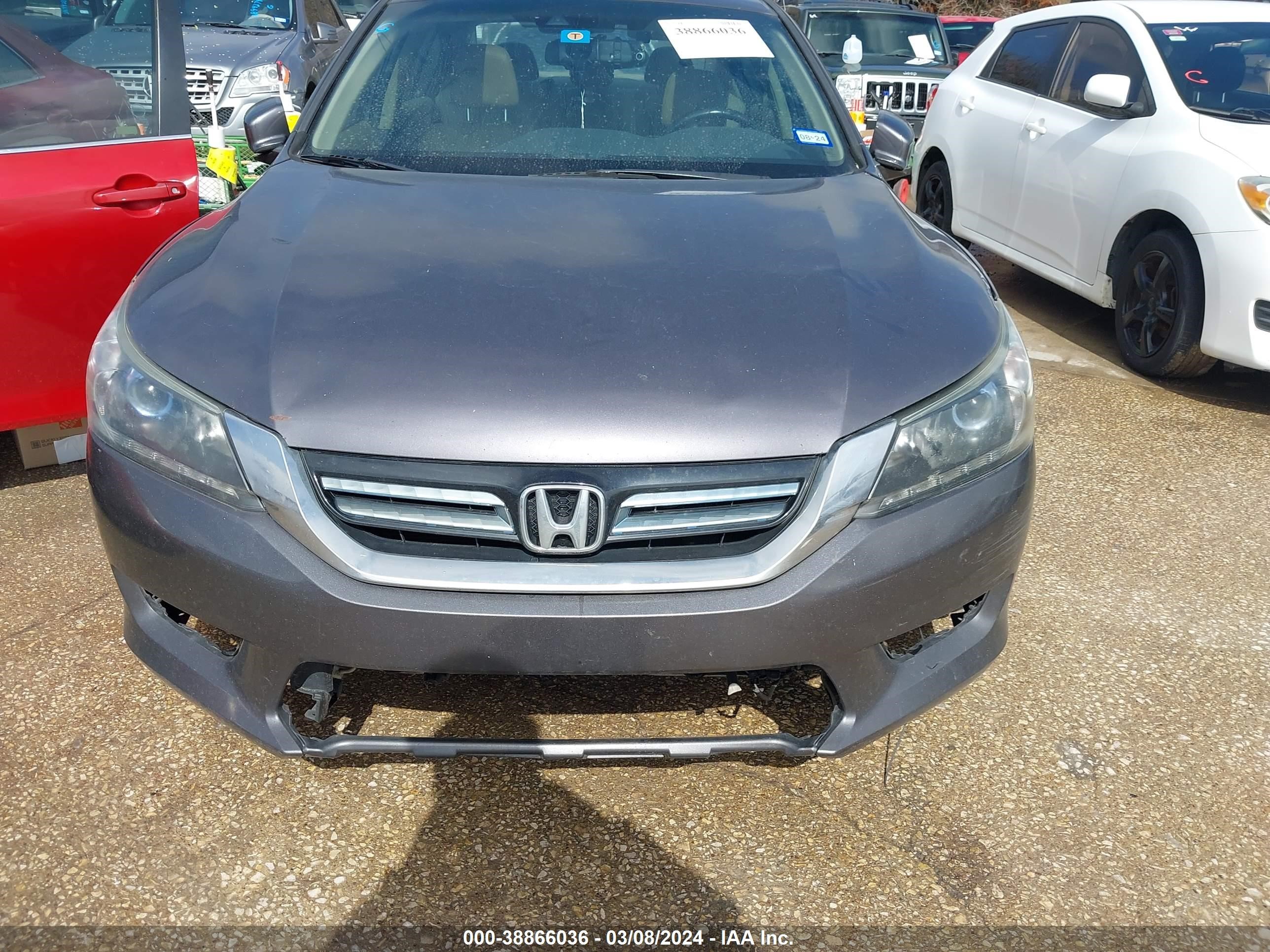 Photo 11 VIN: 1HGCR6F52EA009066 - HONDA ACCORD 