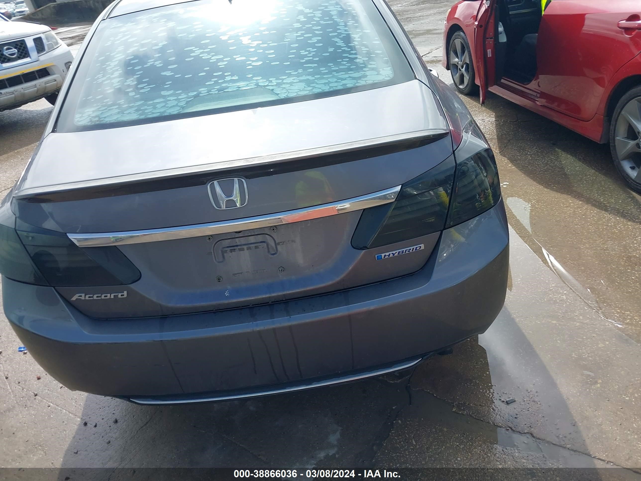 Photo 15 VIN: 1HGCR6F52EA009066 - HONDA ACCORD 