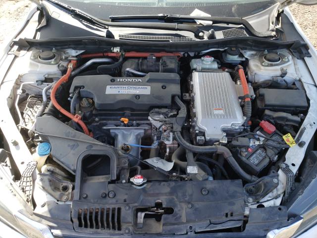 Photo 6 VIN: 1HGCR6F52FA008971 - HONDA ACCORD HYB 