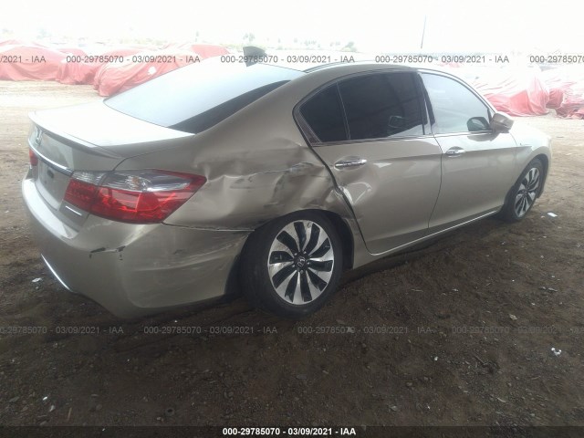 Photo 3 VIN: 1HGCR6F52FA014303 - HONDA ACCORD 